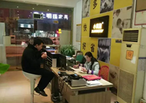 做修理厂十几年，一款机油打动了他