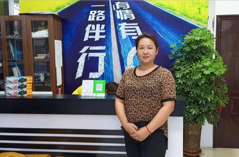 反正车主有需求我就继续开”，这位小拇指业主的三店开业了