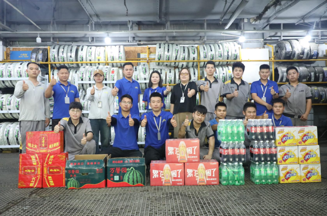 送清凉鼓干劲 | 小拇指汽修开展一线员工高温慰问活动